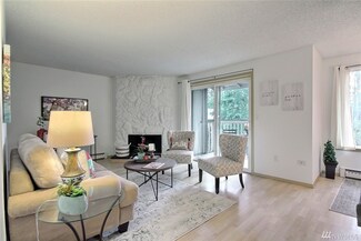 423 S 325th Place Unit U8, Federal Way, WA 98003