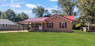 1827 Jim Bowie Rd, Dyersburg, TN 38024