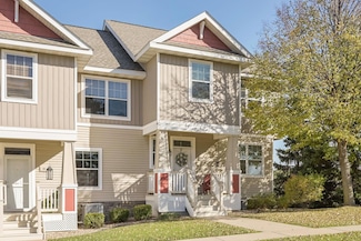 30 Heritage Blvd, Hudson, WI 54016