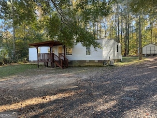 95 Quail Hollow Dr, Carrollton, GA 30116