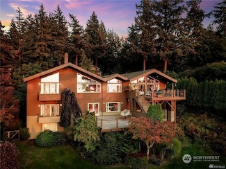 632 Fieldston Rd, Bellingham, WA 98225