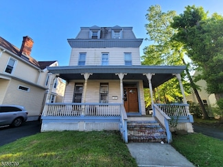 79 Norman St, East Orange, NJ 07017
