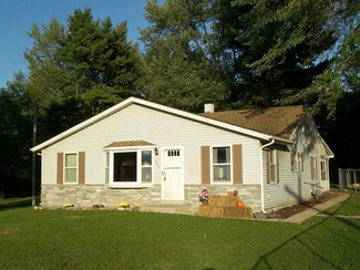 630 S Old State Road 13, Pierceton, IN 46562