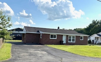 849 2nd St, Emporia, VA 23847