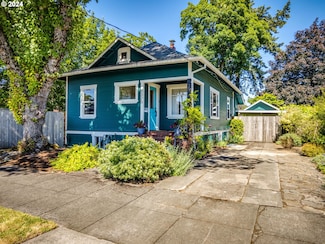 5320 SE 69th Ave, Portland, OR 97206