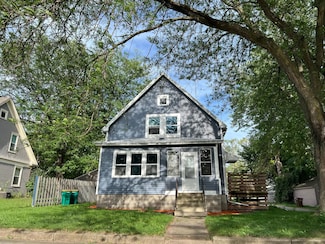 110 N 3rd Ave, Albert Lea, MN 56007