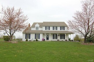 4327 Dumpling Dr, Orefield, PA 18069