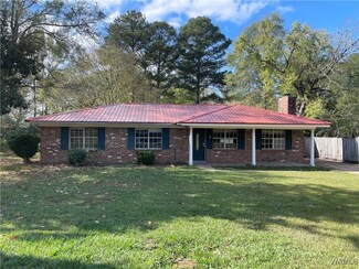 117 Rocky Ridge St, Carrollton, AL 35447