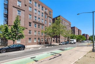 59-11 Queens Blvd Unit 4P, Woodside, NY 11377