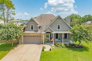 400 S Amherst Dr, West Columbia, TX 77486