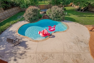 6 Kings Hill Ln, Humble, TX 77346