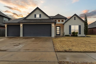 4511 S 180th Ave E, Tulsa, OK 74134