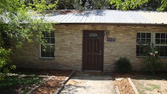 18311 Redbud Ln, Jonestown, TX 78645