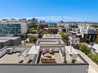 203 11th Ave E, Seattle, WA 98102