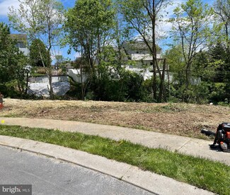 165 Burberry Ln, Mount Wolf, PA 17347