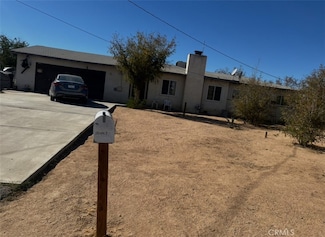 12442 Quinnault Rd, Apple Valley, CA 92308
