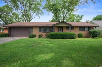 3608 W Torquay Rd, Muncie, IN 47304