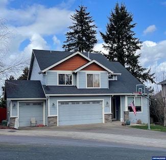 875 Carmelcrest Ct SE, Salem, OR 97306