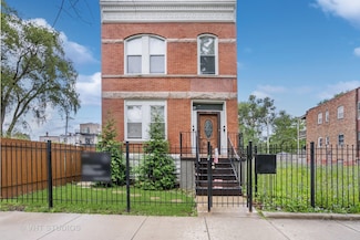 4033 W Monroe St, Chicago, IL 60624