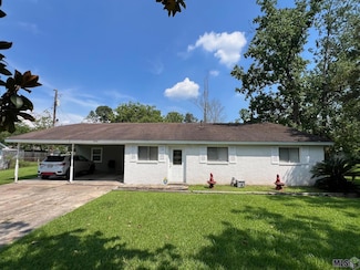 1004 Clermont St, Baker, LA 70714