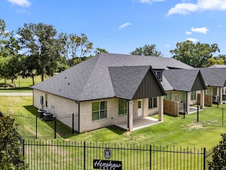 2303 Flint River Rd, Tyler, TX 75703
