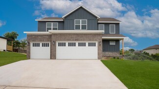 2617 W Pigeon Dr, Ozark, MO 65721