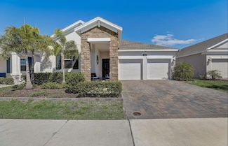 1767 Bee Nice Dr, Kissimmee, FL 34744