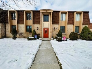 50 Charter Oaks Dr Unit 3, Buffalo, NY 14228