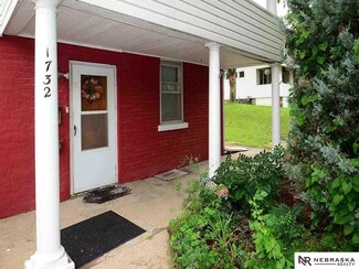 1732 S 14th St, Omaha, NE 68108