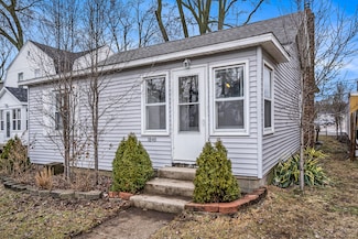1848 Oak Ave, Muskegon, MI 49445