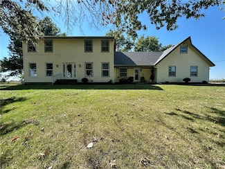 27809 S State Route 7 N A, Harrisonville, MO 64701