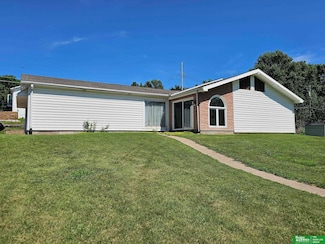 5803 S 50th Ave, Omaha, NE 68117