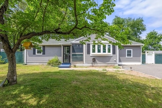 14 Melinda Ln, Easthampton, MA 01027