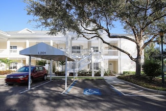 3605 54th Dr W Unit 202, Bradenton, FL 34210