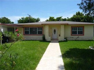 16201 NE 9th Ave, North Miami Beach, FL 33162