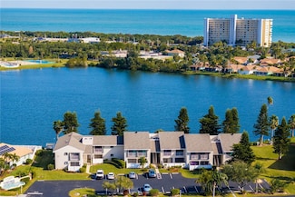 3218 S Lakeview Cir Unit 7105, Fort Pierce, FL 34949