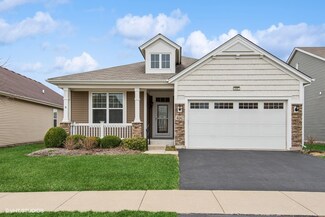 4047 Chesapeake Ln, Naperville, IL 60564