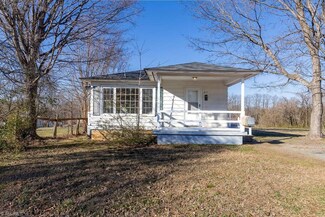 811 Moravia St, Winston Salem, NC 27107