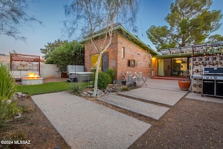 2215 E Edison St, Tucson, AZ 85719