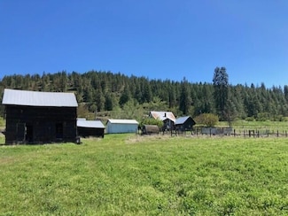 2242 Hwy 25 S, Kettle Falls, WA 99141