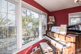 800 N Pryor St, Alexandria, VA 22304
