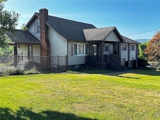 114 Hi Way Supply Rd, Dunbar, PA 15431