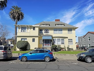1301 Walnut St, Alameda, CA 94501