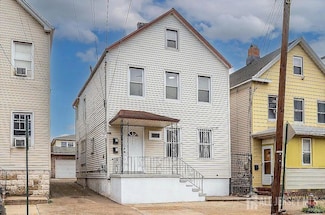 334 Pine St, Elizabethport, NJ 07206