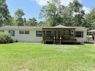 250 River Trace Rd, Hahira, GA 31632