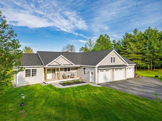 9 Bridle Path Ln, Windham, ME 04062
