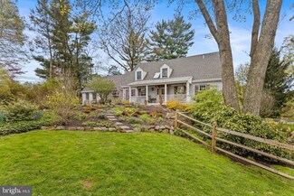 444 School House Ln, Devon, PA 19333