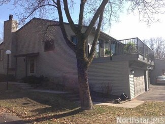 4432 4432 Arden View Ct, Arden Hills, MN 55112