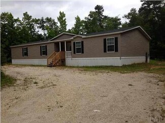 206 E Bogia Rd, Mc David, FL 32568