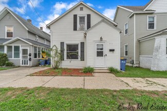 943 Dayton St SW, Grand Rapids, MI 49504